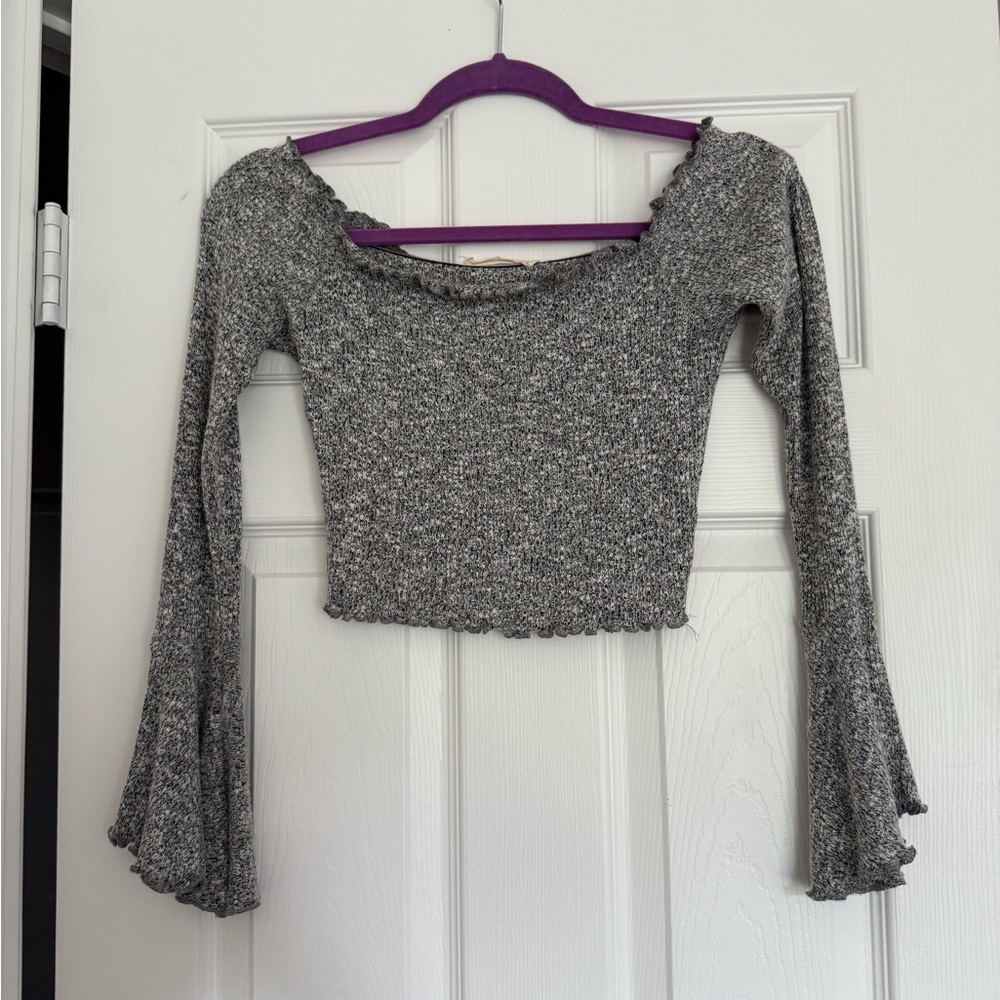 Gray Long Sleeve Knit crop Top